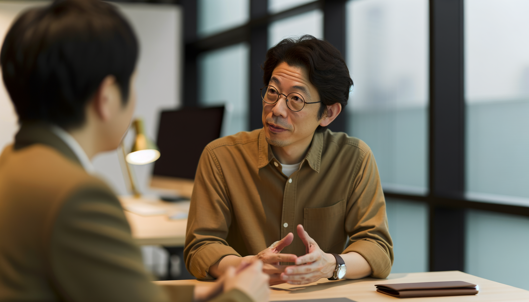 忙しすぎて報告が後回し?30秒で社内評価を上げる報連相テンプレート